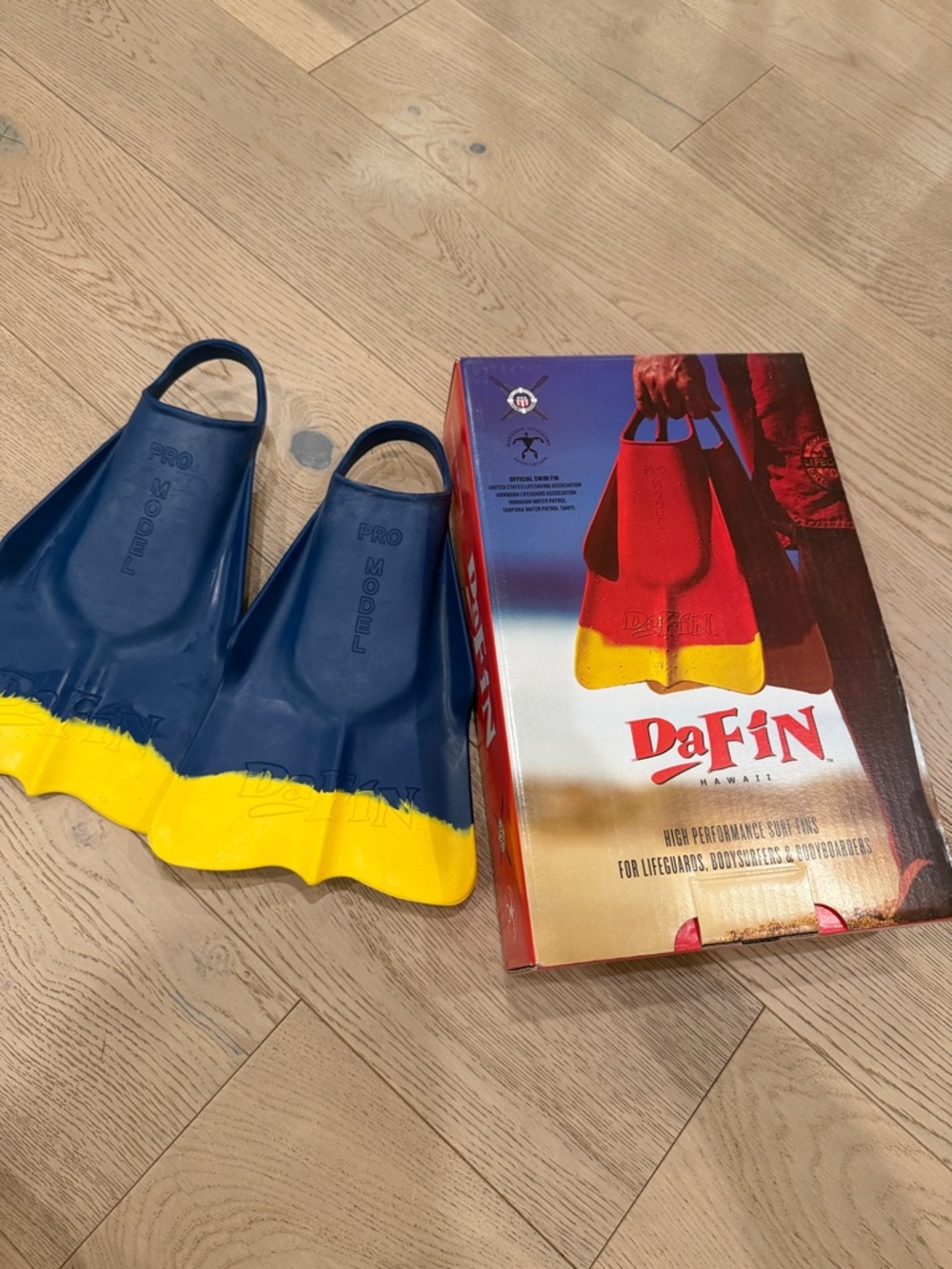 DaFin Lifeguard Swim Fins in Navy and Yellow